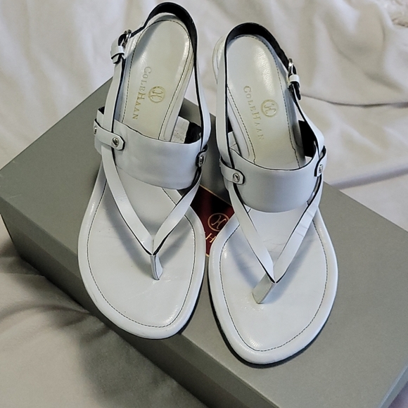 Ladies Cole Haan Sandal - Picture 2 of 5